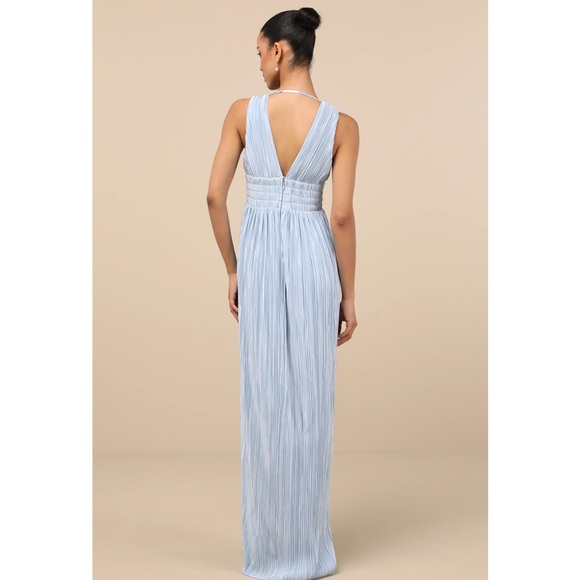 Lulus Melitta Light Blue Plisse Pleated Sash V-Neck Sleeveless Maxi Dress NWT M - Picture 2 of 13